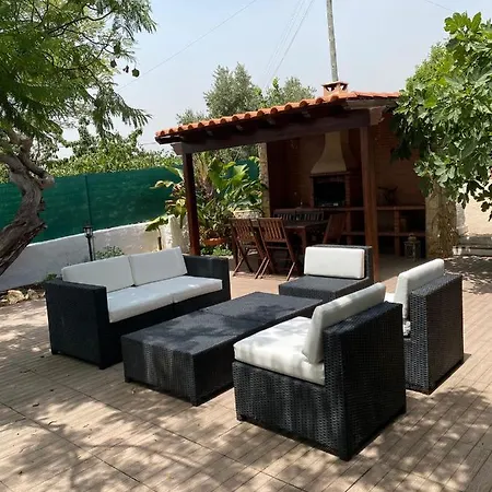 Moradia A 5 Minutos Da *