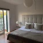 Moradia A 5 Minutos Da *