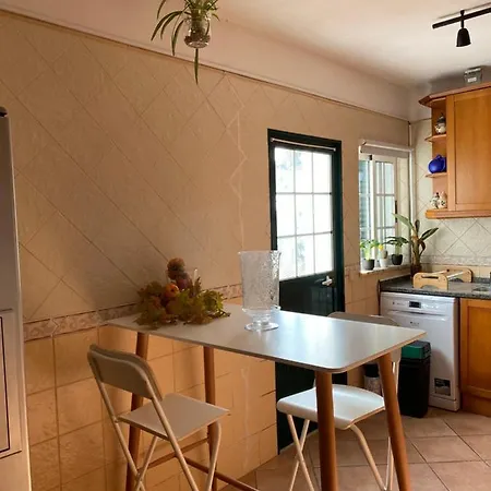 Moradia A 5 Minutos Da * アルブフェイラ