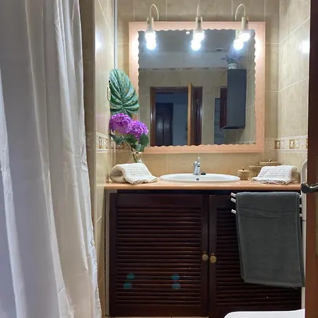 Moradia A 5 Minutos Da *