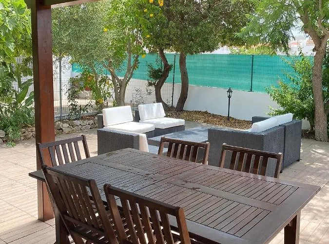 Moradia A 5 Minutos Da * Албуфейра